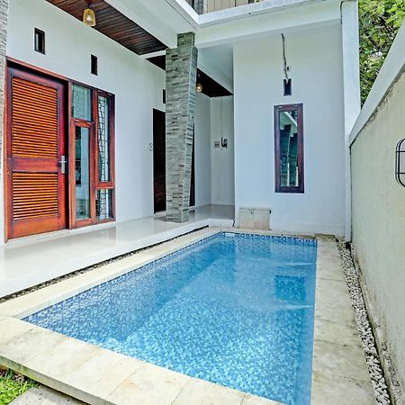 Oyo 91123 Madhava 108 Hotel Ungasan Exterior foto