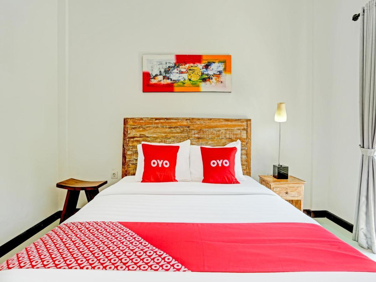 Oyo 91123 Madhava 108 Hotel Ungasan Exterior foto