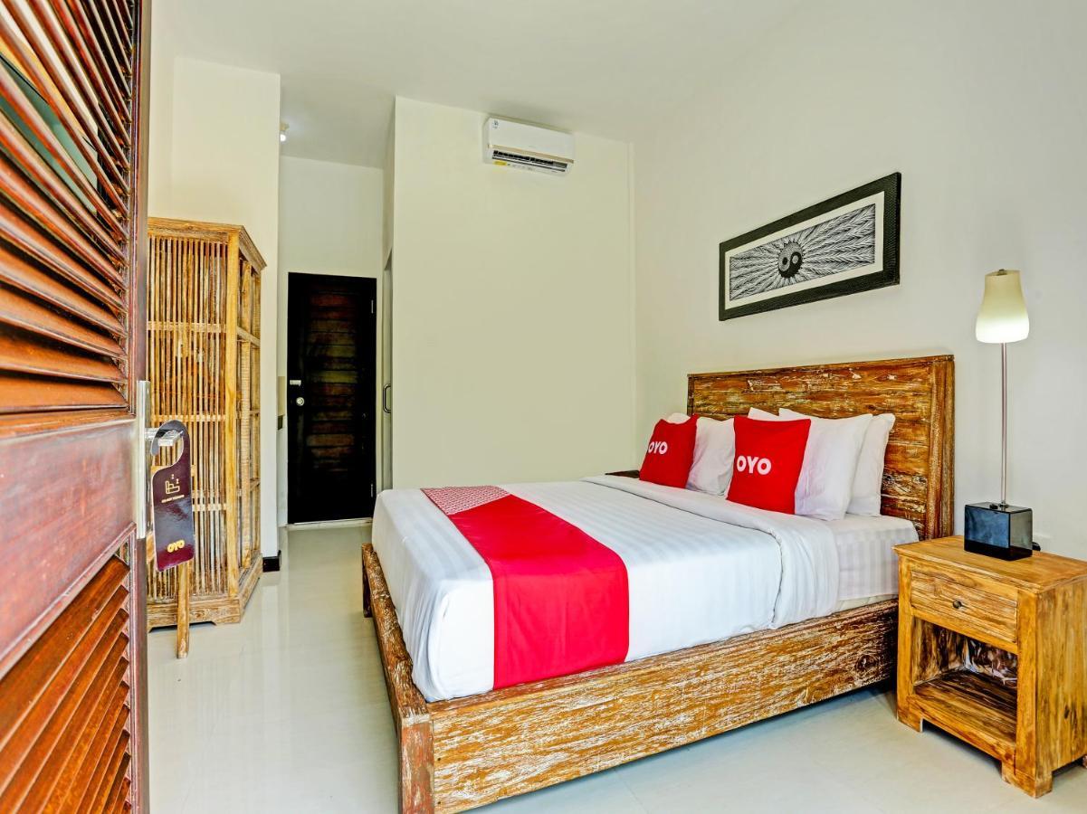 Oyo 91123 Madhava 108 Hotel Ungasan Exterior foto