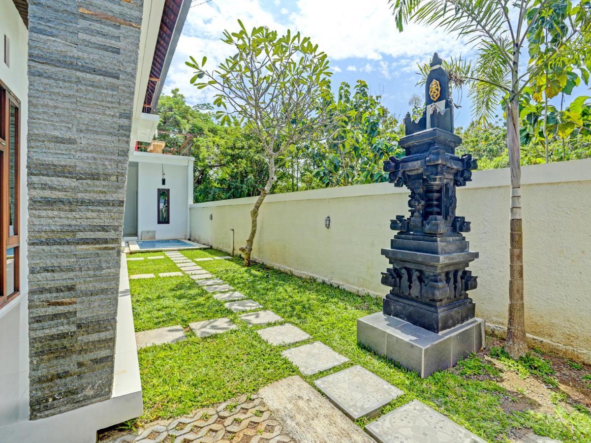 Oyo 91123 Madhava 108 Hotel Ungasan Exterior foto