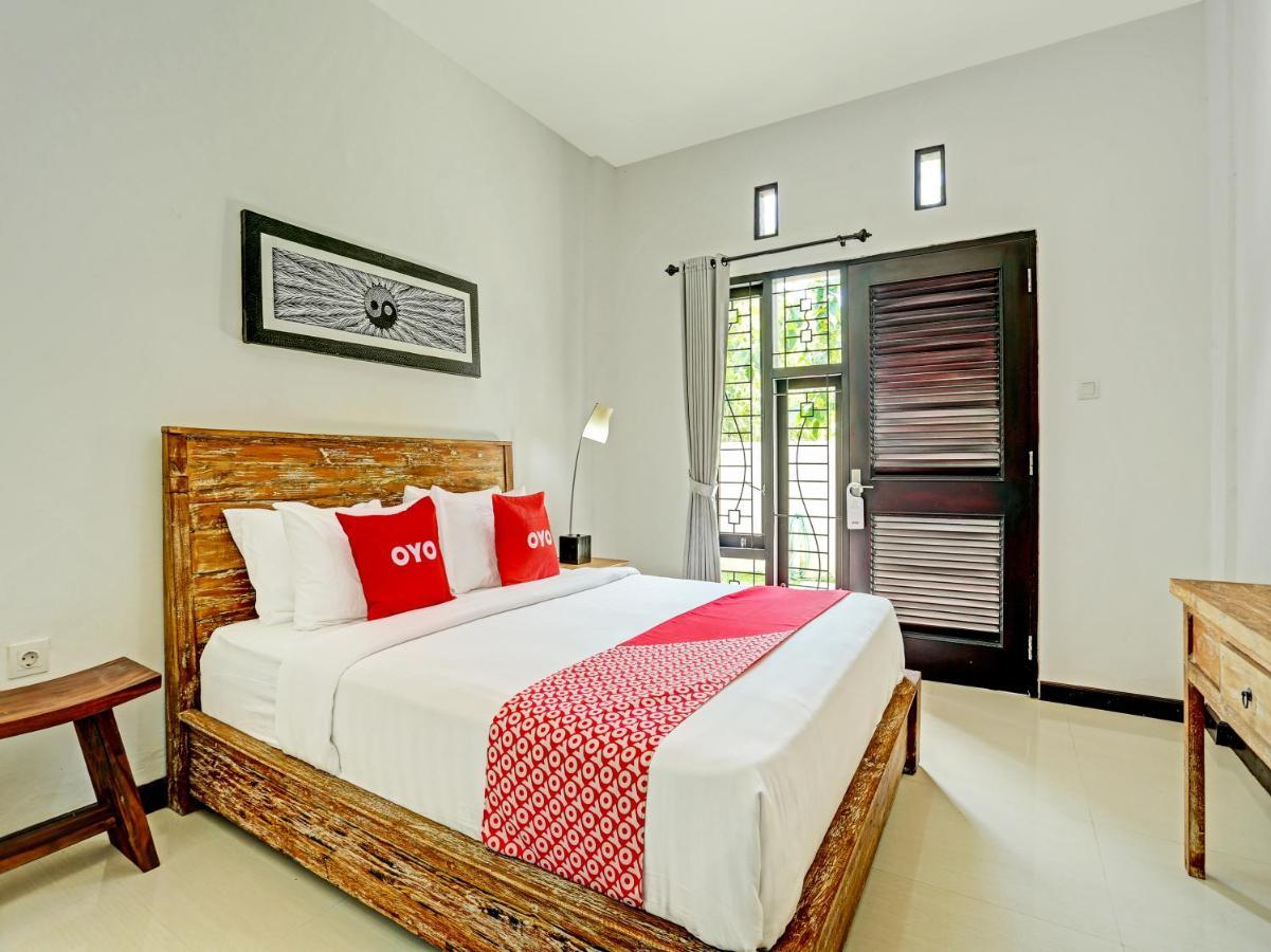 Oyo 91123 Madhava 108 Hotel Ungasan Exterior foto